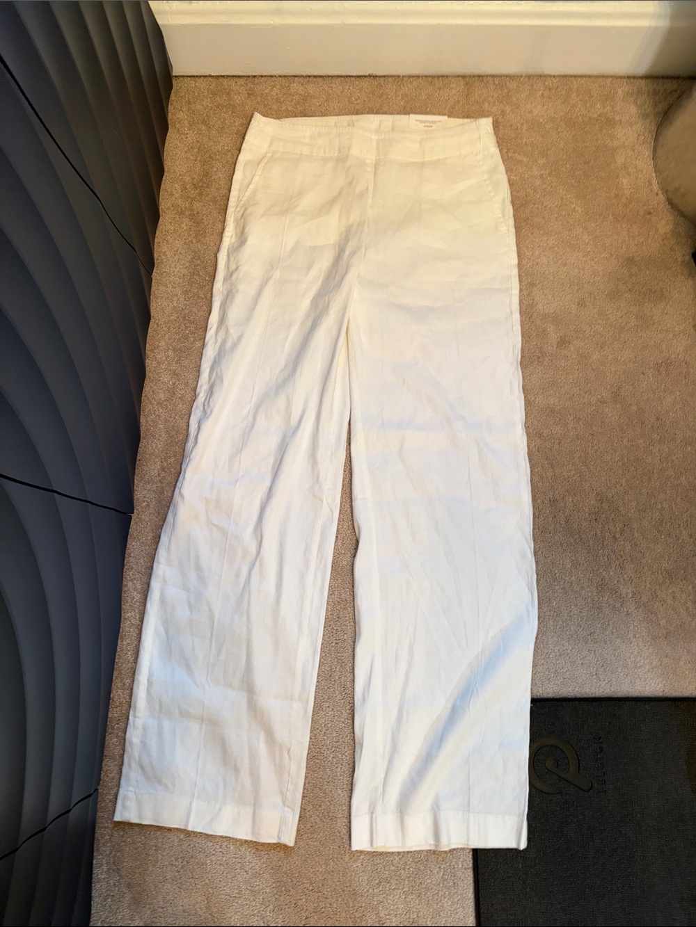 Chico’s Linen White Size 1.5T size 10 pants